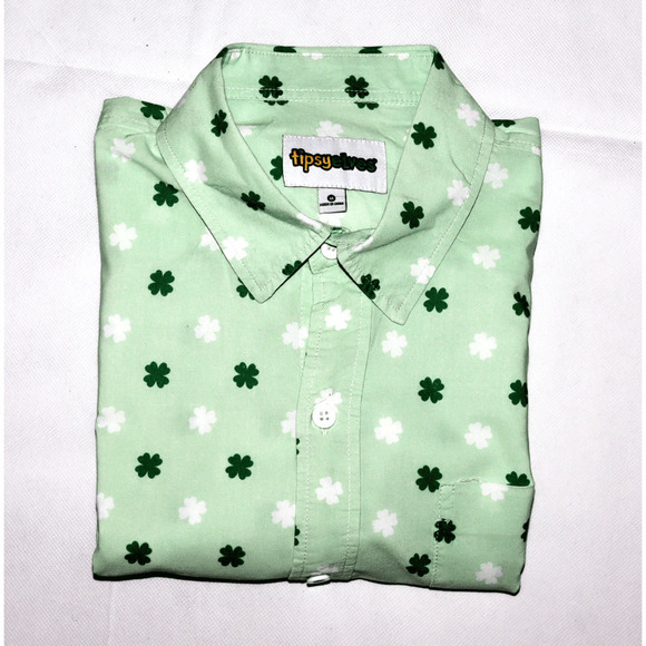 Tipsy Elves Men's Short Sleeve Button Front Clovers Shirt Size Medium - Picture 4 of 6